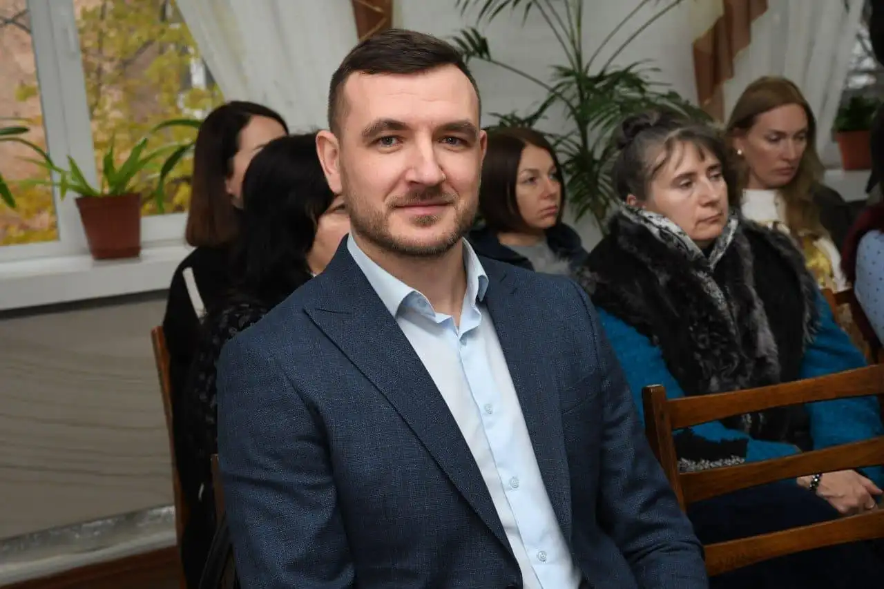 У Кропивницькому стартувало опитування щодо зміни герба та прапора міста