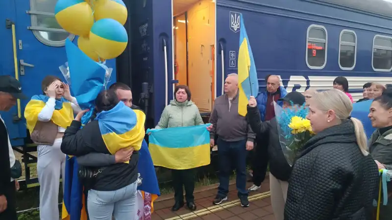 Три роки в полоні: у Знам’янці зустріли морпіха Валентина Маринича
