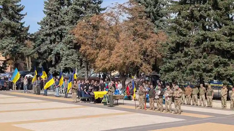 У Знам’янці попрощались із сержантом Миколою Єфремовим, який загинув на Сумщині