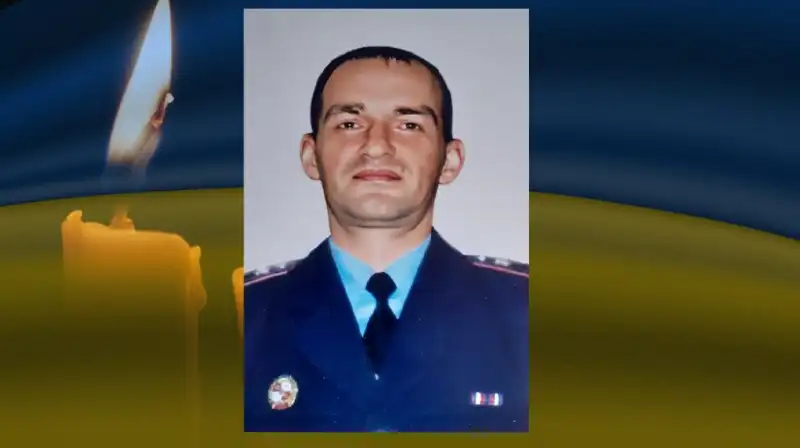 Кропивницький попрощався з підполковником Валентином Ведмедерою