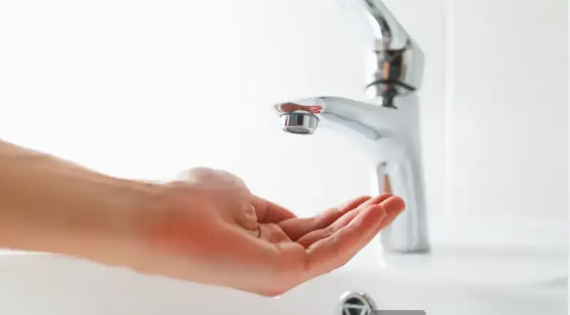 Аварія на водогоні залишила мікрорайон Арнаутове без водопостачання